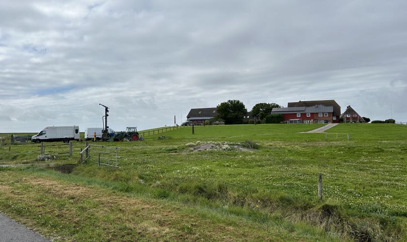 Bohrarbeiten auf Hallig Hooge
